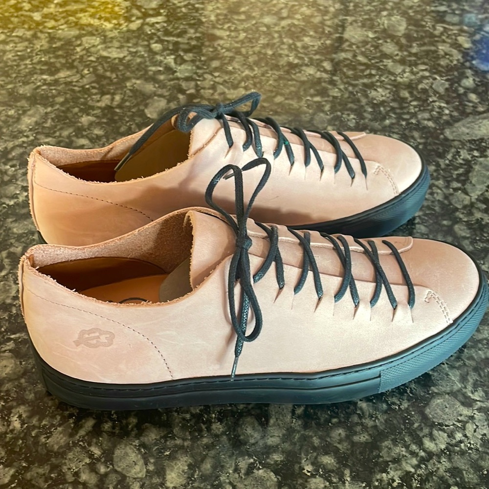 NWOT Loints of‎ Holland leather sneakers sz 38